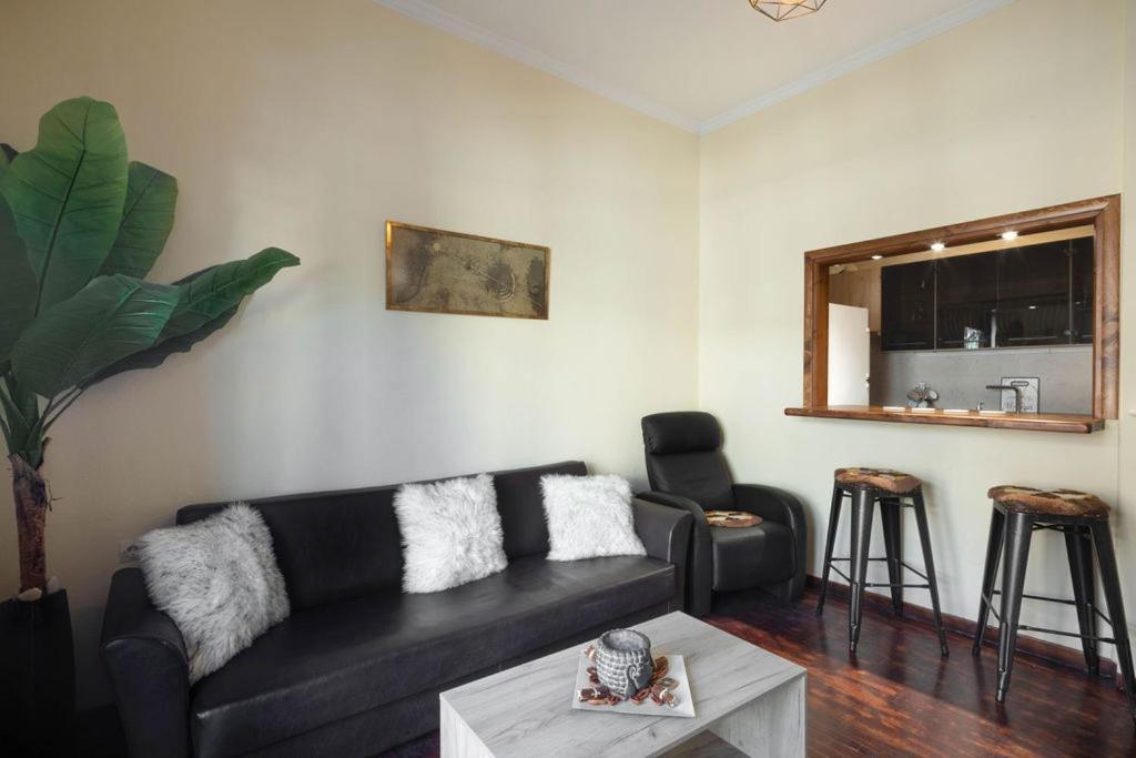 Central Apt In Town Corfu  外观 照片